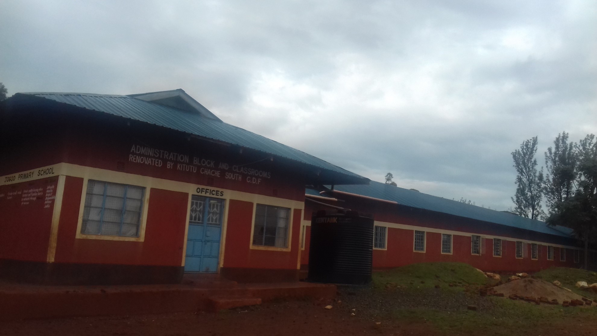 https://kitutuchache-south.ngcdf.go.ke/wp-content/uploads/2021/08/KITUTU-CHACHE-SOUTH-NG-CDF-PROJECT-8-CLASSROOMS-AND-ADMISTRATION-BLOCK-RENOVATED-BY-NG-CDF-AT-JOGOO-PRIMARY-SCHOOL.jpg